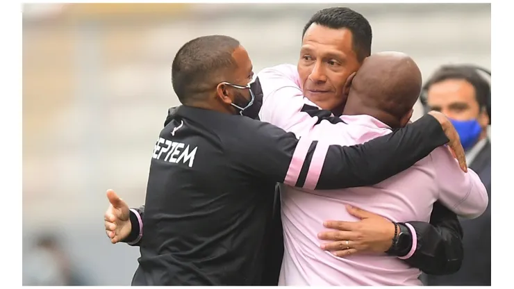Manzo fue ratificado en el cargo y sigue al mando del Boys: “Hemos puesto la valla muy alta"