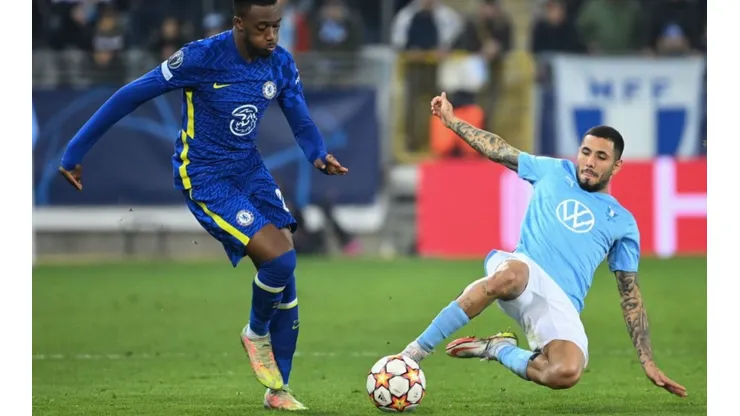 Fue bueno mientras jugó: Sergio Peña se jugó un 'partidazo' pero no evitó victoria del Chelsea