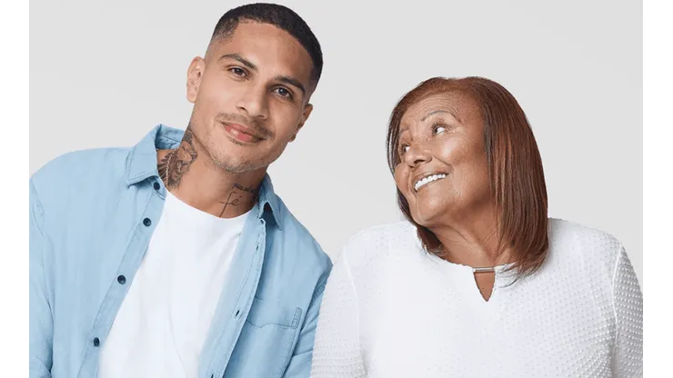 Paolo Guerrero se encuentra mucho mejor, reveló 'Doña Peta' desde Alemania