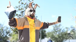 Pedro Gallese utilizó extraño disfraz de Halloween con camiseta de 'La Blanquirroja'