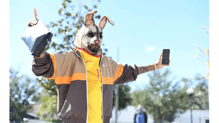 Pedro Gallese utilizó extraño disfraz de Halloween con camiseta de 'La Blanquirroja'
