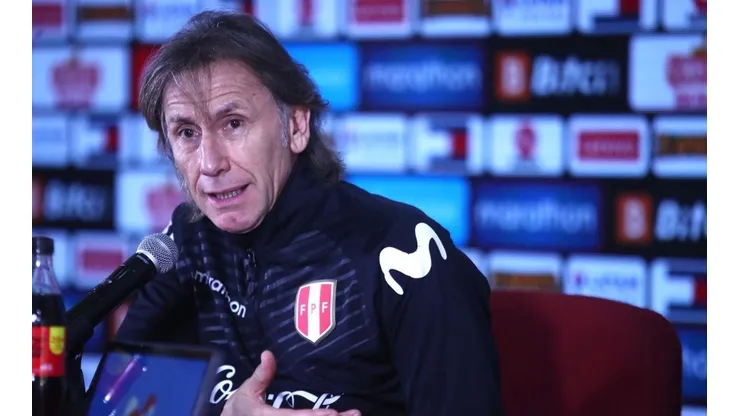 Ricardo Gareca brindó una nueva conferencia de prensa en la Videna.