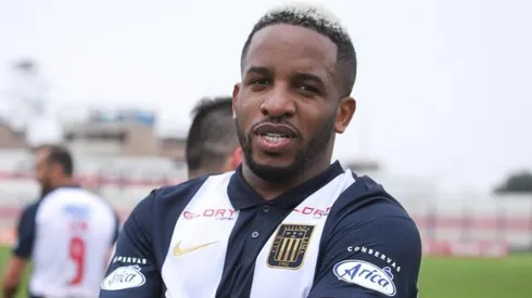 Jefferson Farfán llegó a Alianza Lima en la segunda quincena de marzo de este año.