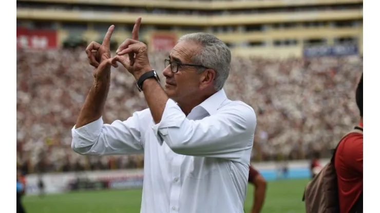 Gregorio Pérez volvió a la Crema después de haber sido separado arbitrariamente.