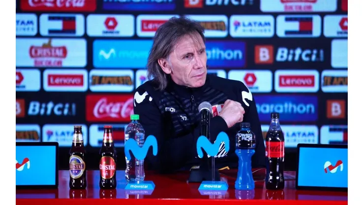 Ricardo Gareca en rueda de prensa. Foto: Selección Perú (Twitter)