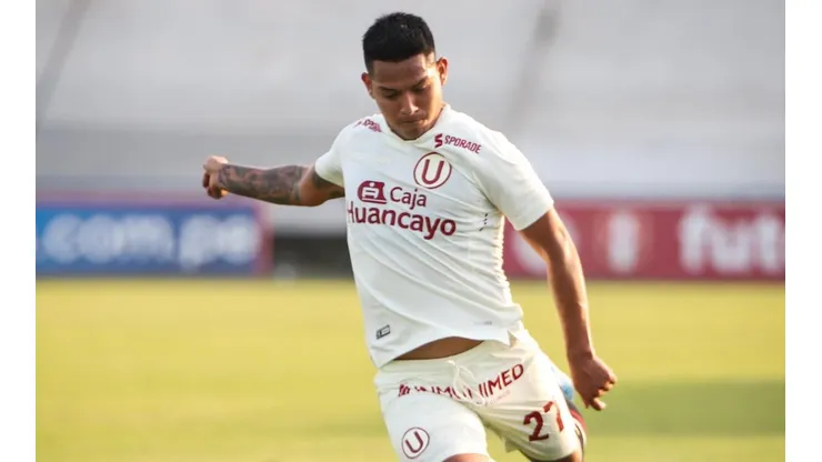 Facebook Oficial: Universitario.