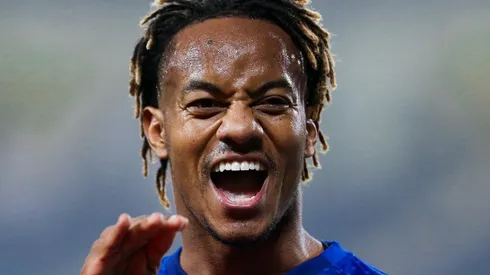 André Carrillo lleǵo al Al Hilal después de ser el mejor de Perú en Rusia 2018.