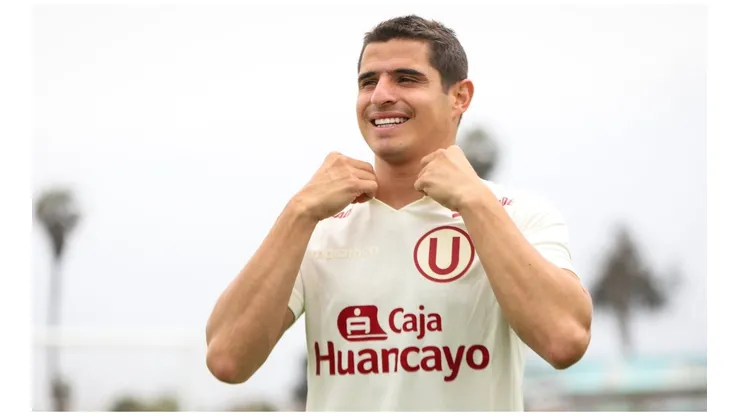 Universitario presentó nueva indumentaria y reveló en qué partido de la Liga 1 la empleará