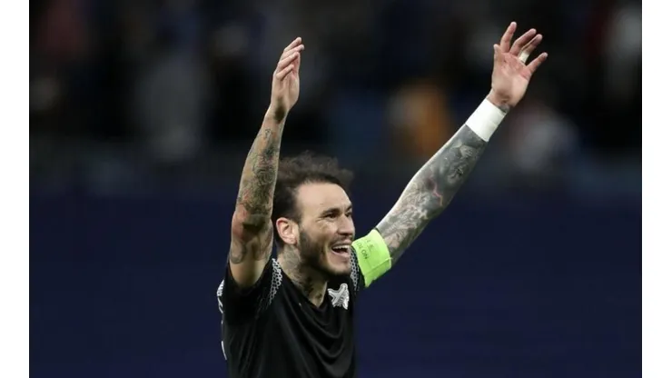 Gustavo Dulanto haa jugado los tres partidos en la fase de grupos de la Champions League.