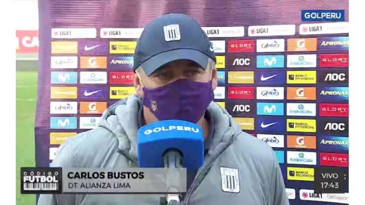Carlos Bustos confirmó negociaciones para renovar contrato: "No es momento de pensar en eso"