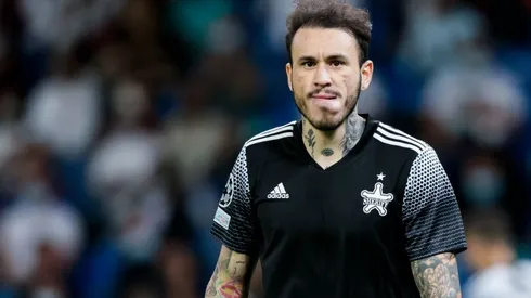 En sandalias y relajado: Dulanto reconoció San Siro previo a su duelo por Champions