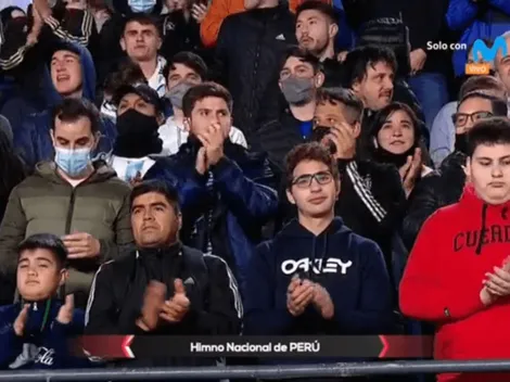 Hinchas argentinos respetan el himno nacional peruano con emotivo baño de aplausos