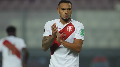 Alexander Callens y su revelación que preocupa: "Me va muy mal en altura"