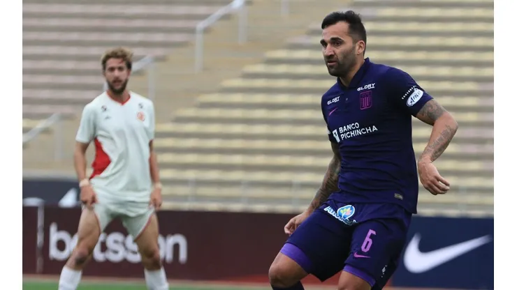 Míguez y su proceso de nacionalización, la renovación con Alianza y la gran final ante Cristal