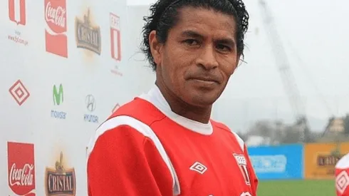 Santiago Acasiete: "Una derrota aleja demasiado al perdedor de los puestos de clasificación"