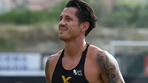 Gianluca Lapadula es el delantero titular del Benevento de la Serie A.