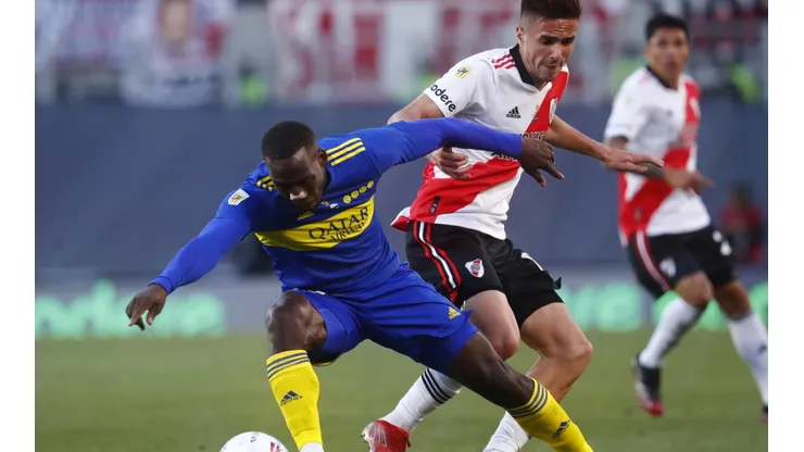 A pesar de la derrota: Luis Advíncula recibió grandes elogios desde Argentina ante River Plate