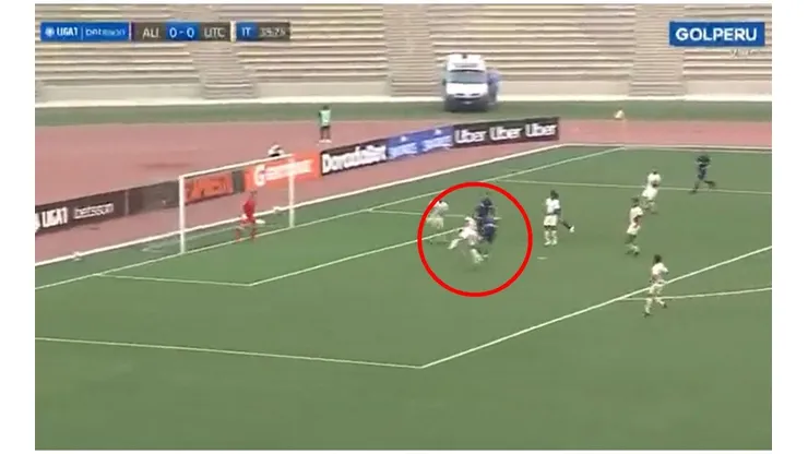 Alianza anotó el 1-0 con un golazo de cabeza de Aguirre tras preciso centro de Mora