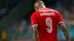 Guerrero llega a Lima con la incertidumbre de si seguirá en el Inter de Porto Alegre