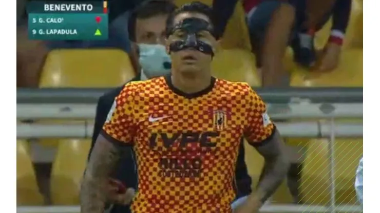 Gianluca Lapadula es una de las figuras del Benevento de la Serie B.