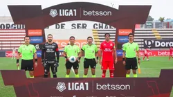 La 'U' presentó una queja contra árbitro Luis Garay: "Puso en duda su ética y profesionalismo"