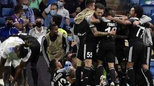 Gustavo Dulanto fue titular y capitán en el triunfo del Sheriff en el Bernabeu.