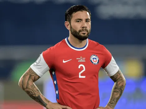 Última hora: Eugenio Mena se estaría perdiendo el duelo ante Perú y el resto de la jornada triple