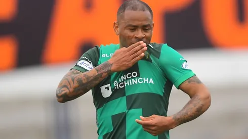 Aguirre marcó el 1-0 para Alianza con un gol muy similar al que le hizo a Estudiantes en el 2010