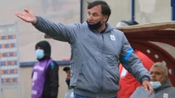 Bustos habló sobre la recuperación de Farfán y dijo para cuántos minutos está para jugar con Perú