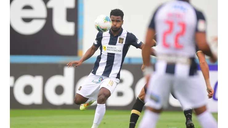 Aldair Rodríguez venía siendo titular en Alianza Lima.