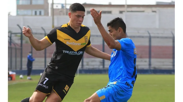 ¡Calidad de exportación! Yuriel Celi se mandó golazo y usuarios piden que juegue en el extranjero
