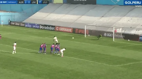 Desde los 12 pasos: Nelinho Quina anotó el 1-0 ante Alianza Universidad de Huánuco