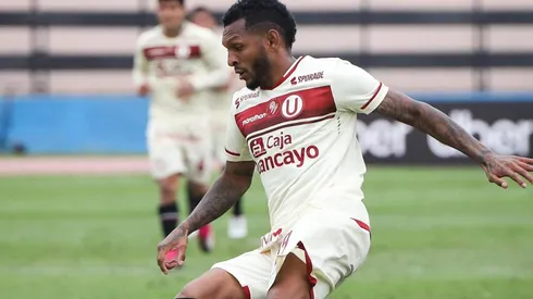 Facebook Oficial: Universitario