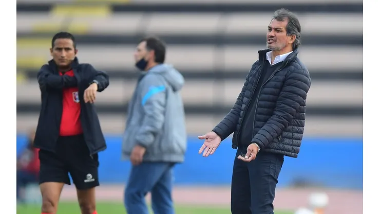 Franco Navarro y su anécdota más horrible: el día que un jugador del Aurich disparó en una práctica