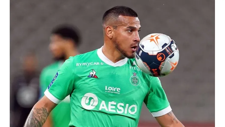 Miguel Trauco fue titular por primera vez en la temporada con Saint Etienne.