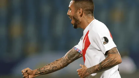 Ganamos un soldado: Sergio Peña superó su lesión y estará en consideración de Ricardo Gareca