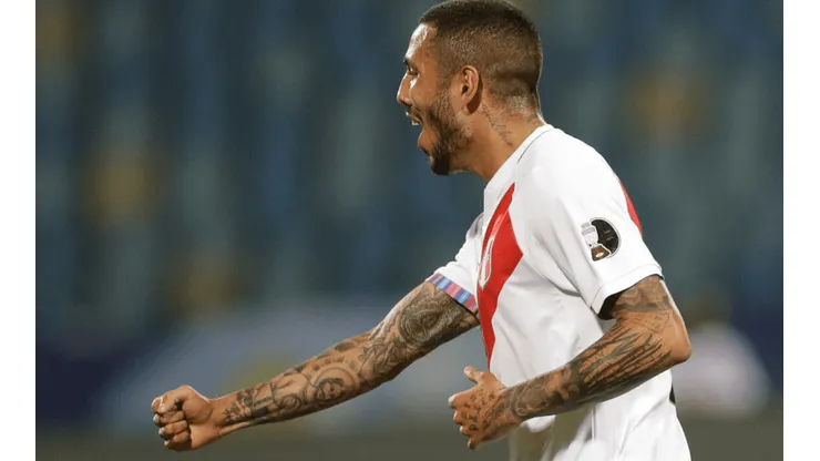 Ganamos un soldado: Sergio Peña superó su lesión y estará en consideración de Ricardo Gareca