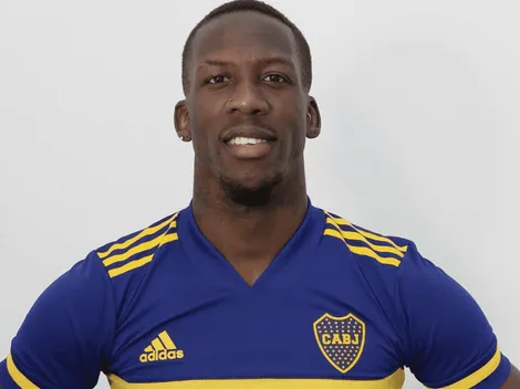 Luis Advíncula le responde en redes sociales a sus críticos: "Las tengo todas anotadas"