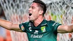 Santiago Ormeño juega en el León de México.