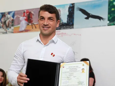 Capitán Gabriel Costa: jugador del Colo-Colo se puso particular disfraz y generó burlas