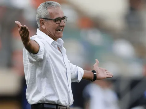 El debut de Gregorio Pérez: Universitario de Deportes se juega la temporada 2021 ante San Martín