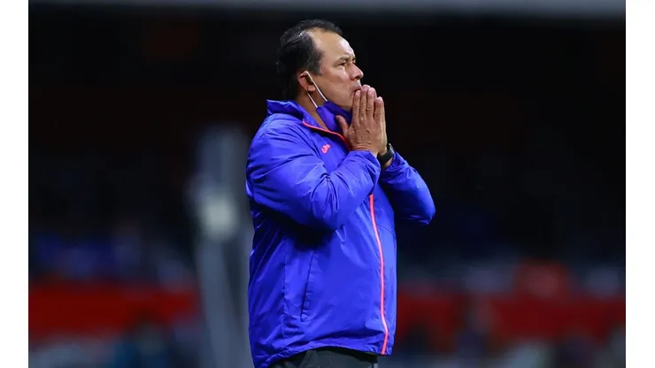 Juan Reynoso tras la derrota de Cruz Azul ante Juárez: "Ofrecemos una disculpa a la afición"