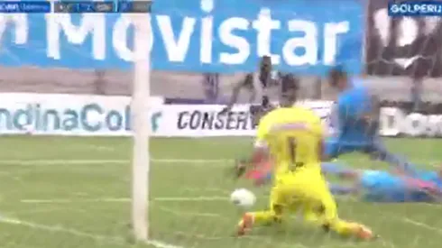 Llegó el descuento: Oslimg Mora anotó el 2-1 para Alianza Lima con complicidad de Raúl Fernández