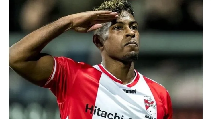 Miguel Araujo fue el capitán la temporada pasada en el Emmen de Paises Bajos.