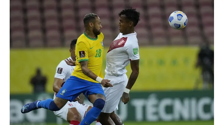 LaLiga no confió y envió vuelo privado para regresar a los jugadores que disputaron el Brasil vs Perú