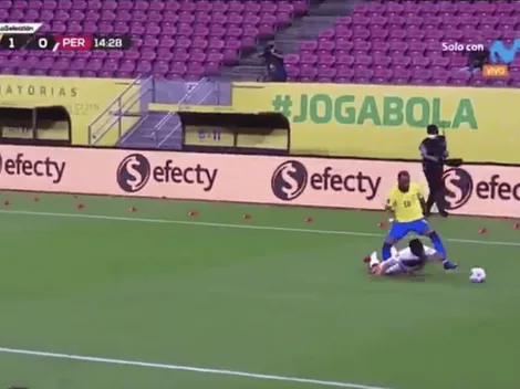 Otra vez tú: Anderson Santamaría comete un 'Blooper' gigante en el primer gol de Brasil