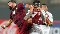 Así le quedó la cara a Lapadula tras la patada de Tomás Rincón en Perú-Venezuela