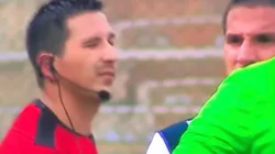 Desbarajuste en la Liga 1: árbitro Kevin Ortega guiñó el ojo a Diego Penny luego de amonestarlo