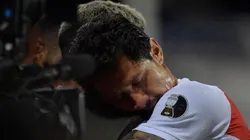 El abrazo de Gianluca Lapadula en la Copa América de Brasil 2021 (Foto: Getty)
