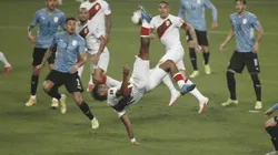 Jugador x Jugador de Perú vs. Uruguay